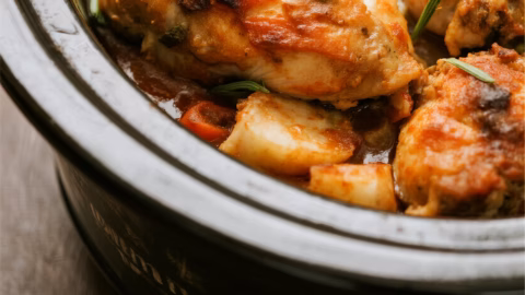 Best Creamy Easy Crockpot Chicken Recipe