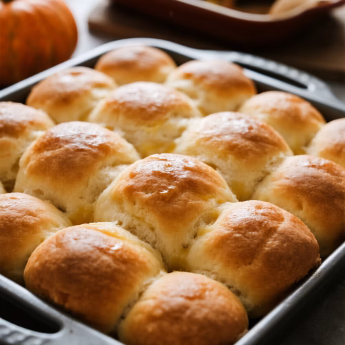 Easy & Fluffy Classic Dinner Rolls Homemade Recipe